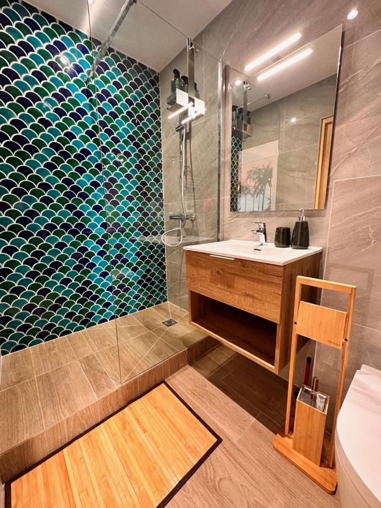 Les Appartements De Nana 8 - Studio Hypercentre, Rue Meynadier, Palais & Plage, Clim, Wifi Cannes Kültér fotó